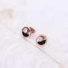 Brincos de parafuso prisioneiro rosa ouro cor círculo de aço inoxidável para mulheres acessórios moda metade preto brincos com jóias de cristal feminino