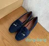 Slip-on Sheep Shoe Slip på läder Frosted Tassel Charm runda huvudet platt botten grunt mun casual skoskor