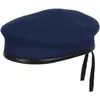Bérets unisex uniforme Cap femme de style français de style français soldat de soldat Hat Men de laine