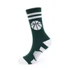 Chaussettes pour hommes Bonneterie Basketball pour hommes Marque à la mode Personnalisé Football Imprimer Mi-longueur Sports de plein air Courir absorbant la transpiration Longues Chaussettess6g5