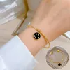 Titan-Stahl-Armband-Designer für Frauen, Luxus-Schmuck, INS-Wind-Luxus-Titan-Armband, minimalistischer grenzüberschreitender Fritillaria-20-Stil-BH