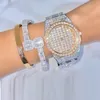 Bangle 2023 Iced Out Bling Women Men Par smycken 5A Cubic Zirconia Geometric CZ Cluster Armband 231205