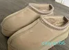 Plateaustiefel Tasman Slip-on-Schuhe Tazz Winter Ultra Mini ShortAnkle Fuzzy Mule Half Snow Wildleder Wolle Outdoor Schaffell Komfort Mules Shearling