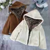 Nouvelle veste de bébé design Manteau en laine d'agneau pour tout-petits Taille 100-170 Vêtements pour enfants Préservation d'hiver à capuchon pour enfants Vêtements d'extérieur Nov25
