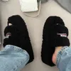 Designerskie buty Paris Sandals Luksusowe kapcie Furry platforma Pluszowe kapcie haft hafdów b słowo para pluszowe kapcie furry zjeżdżalnia zamszowe kapcie yoq9l