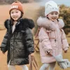 ダウンコート2023女の子のための冬のジャケットフード付き本物のアライグマファーガール3-10歳の子供幼児アウターパーカーQ231206