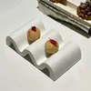 Plattor keramiska vita specialformade bordsartiklar Western Plate Molecular Cooking Wave French-Style dessert Sushi283d
