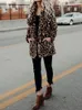 女性の毛皮のフェイクファーマントーen fausse fourure leopard pour femme veste longue en peluche pour femme vetements d'Exterieur Chauds Pour Femme Automne et Hiver 231205