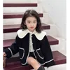 Giacche Abbigliamento per bambini Ragazze Cappotto autunnale e invernale 2023 Cardigan casual dolce alla moda in stile coreano addensato 231204