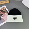 Luxe Designer Beanie Splice Kleuren Hoeden Mode Gebreide Muts Unisex Veelzijdig Casual Randloze Hoeden Warme Kasjmier Hoeden Voor Mannen En Dames Dropshipping