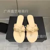 53% KORTING Sportschoenen 2024 Xiaoxiang Family Bottom Pinch Toe Girl Summer New External Wear Ronde kop Visgraat Platte hak Cool Tug