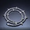 Trendy słodki mrożony łańcuch tenisowy dla kobiet mężczyzn Silver Color Choker Naszyjniki Piramidowe geometryczne wisiorek Rhinestone Jewelry 2633