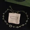 Diamond Gold Designer Halsband Pendant Halsband G smycken mode Små hängande pärlhalsband Gif