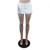 Jeans pour femmes Cutubly Trendy Pantalon en denim blanc Y2K avec pompon Mode Poches à glissière Slim Fit Pantalon court Summer Streetwear Club Party