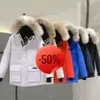 Weihnachtsrabatt ~ Herren-Daunenparkas, Designer-Herren-Hoodie, Gooses-Winterjacke, modischer Top-Parka, wasserdicht, winddicht, Premium-Stoff, dicker Umhang, Gürtel, warm