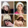 BeanieSkull Caps Simple Girl Casual Cotone Acrilico Precipitato Moda Femminile Cappelli di lana invernali Cappello lavorato a maglia grossolana per le donne 231204