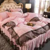 Ensembles de literie quatre pièces style princesse molleton de corail double face velours matelassé jupe de lit dentelle flanelle housse de couette literie de haute qualité