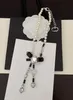 Designer Luxury Pendant Halsband Högkvalitativa varumärkesbokstav Kristall Pearl Necklace Channel Länkar Populära kedjor Lovers Christmas Jewelry SX3C