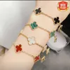 Van Clover Bracelet Fashion Classic Clover Bracelet Good Luck Reversible Five Flowers Bracelet 18k Colourless Ladies Gift