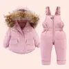 Mantel 2-teiliges Set für Kinder, Winter-Daunenjacke und Overall für Babys, verdickte Jacke für Mädchen, Mantel, warmer Echtpelzkragen, Jungen-Schneeanzug, 0–4 Jahre, 231204