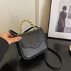 Güzellik Kafa Tasarımcı Çantalar Kadın Moda Renkli Çanta Flip Küçük Yumuşak Deri Omuz Çantası Trend Crossbody Bag Kadın Çantası 231115