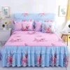 Falda de cama Faldas de cama elegantes florales Funda de cama de encaje de lijado Funda de colchón antideslizante para dormitorio Falda Colchas Cama Funda decorada de dos capas 231205