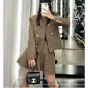 Women's Trench Coats Designer Brand Autumn Thousand Bird Grid Academy Style Double Breasted Coat With Lotus Leaf Swing Half Skirt Slimming