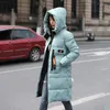 Trench-coat à capuche pour femme, manteau chaud et Slim, décontracté, longue veste d'hiver, poches, fermeture éclair, Parkas rembourrés pour la mode féminine