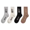 Yojh Herrensocken Socken Strumpfwaren Nebel 1977 Netz rot Sport Ins Brief Tube Street Basketball Paar Socken Männer und Frauen