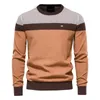 Pulls pour hommes pull chaud pull mode serré décontracté rayure col rond bloc de couleur haute qualité hommes