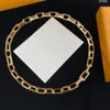 Modehalsband kedjor coola bröllop hänger kostym brev design för man kvinna unisex kedja halsband smycken toppkvalitet med box219t