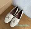 Slip-on Sheep Shoe Slip på läder Frosted Tassel Charm runda huvudet platt botten grunt mun casual skoskor