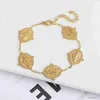 Chain Daisy New Design Gold Plated Metal Religious Virgin Ornament Bracelet Women Creative New Design Stainless Steel Butterfly Heart R231205