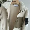 Novas roupas de grife vintage solto cordeiro lã jaqueta masculina marca de moda feminina bolso no peito carga quente algodão-acolchoado mens mulheres jaqueta tendência