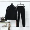 Mens TrackSuit Designer Mens مجموعة من البلوزات الفاخرة السحاب كلاسيكي طويل الأكمام الطويل الجيب