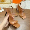 Verão feminino sandália designer elegante e sexy fino salto alto bonito dedo do pé aberto sapatos de casamento para mulher