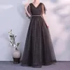 Elegante Kleider für die Brautmutter, glänzende Pailletten mit Schärpe, Abendkleider in Schwarz, Blau und Rot