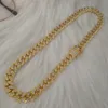 Chokers 13mm Crystal Miami Buzlu Küba Zinciri Kolye Erkekler ve Kadınlar İçin Uygun Tüm Rezestone Cazibe Hip Hop Takı Zinciri Bilezik Hediye 231205