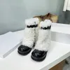 2023 herfst en winter niche ontwerp gevoel lamswollen broek laarzen bont schoenen vrouwelijke zijrits dikke zolen korte mouwen snowboots trend