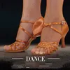 Chaussures de danse Chaussures de danse latine femme adulte fond souple poinçon talon haut Salsa chaussures de danse carrées BD chaussures latines véritable 2360-B importé Satin 231205