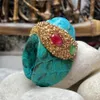 Bandringen Handgemaakte gespikkelde bedekte Ruby Emerald Turquoise Ring Dames overdreven sieraden in Europa en Amerika 221114240j