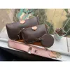 مفضلات إكسسوارات Pochette المصممة الفاخرة حقيبة اليد محفظة Leather L زهرة الكتف كتف الكتف حقيبة Messenger Bag Bage 3 PCS أكياس مزيج