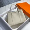 Designer echtes Leder -Tasche Luxus vielseitiger Frauen Garten Handtasche Klassische Kuhwahnsinns Aktenbescheinen Handbescheinen Handschulter Travel