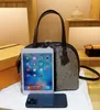 Simple Shell Baojia Retro Fashion Handbag Counter Messenger Bag Bag Trade Trade Direct