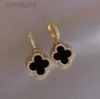 Designer Earrings Clover Earring for Women Senior Classic Small Fragrant Wind New Ear Ring 18k Gold Light Luxury Flash Mens Earloop