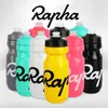 Rapha 610 710 ml Cycling Water Bottle Squeezable Safety Hållbart silikonmunstycke Icke-toxisk sportkopp för cykling som kör camping Y09216D