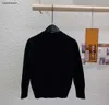 新しいベビーセーター刺繍ロゴチャイルドパーカーサイズ100-150秋のキッズデザイナー服ニット幼児プルオーバーDec05