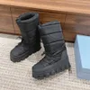 2024 Hohe Qualität Designer Dreieck Schneestiefel Nylon Apres-Ski Damen Boot Gabardine Stiefel Frauen Slip-On Chunky Winter Warme Booties Frau Schuh W5R6 #