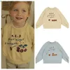 Cardigan Children's Sweatshirts 2023 Korean Autumn New Kids Girls Girls Cherry Pullover Tröja Kids Boys Sweaters Q231206