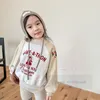 Niños pingüino bordado sudadera niños niñas carta de dibujos animados impreso jersey de manga larga otoño invierno niños terciopelo camisa de fondo cálido Z5824